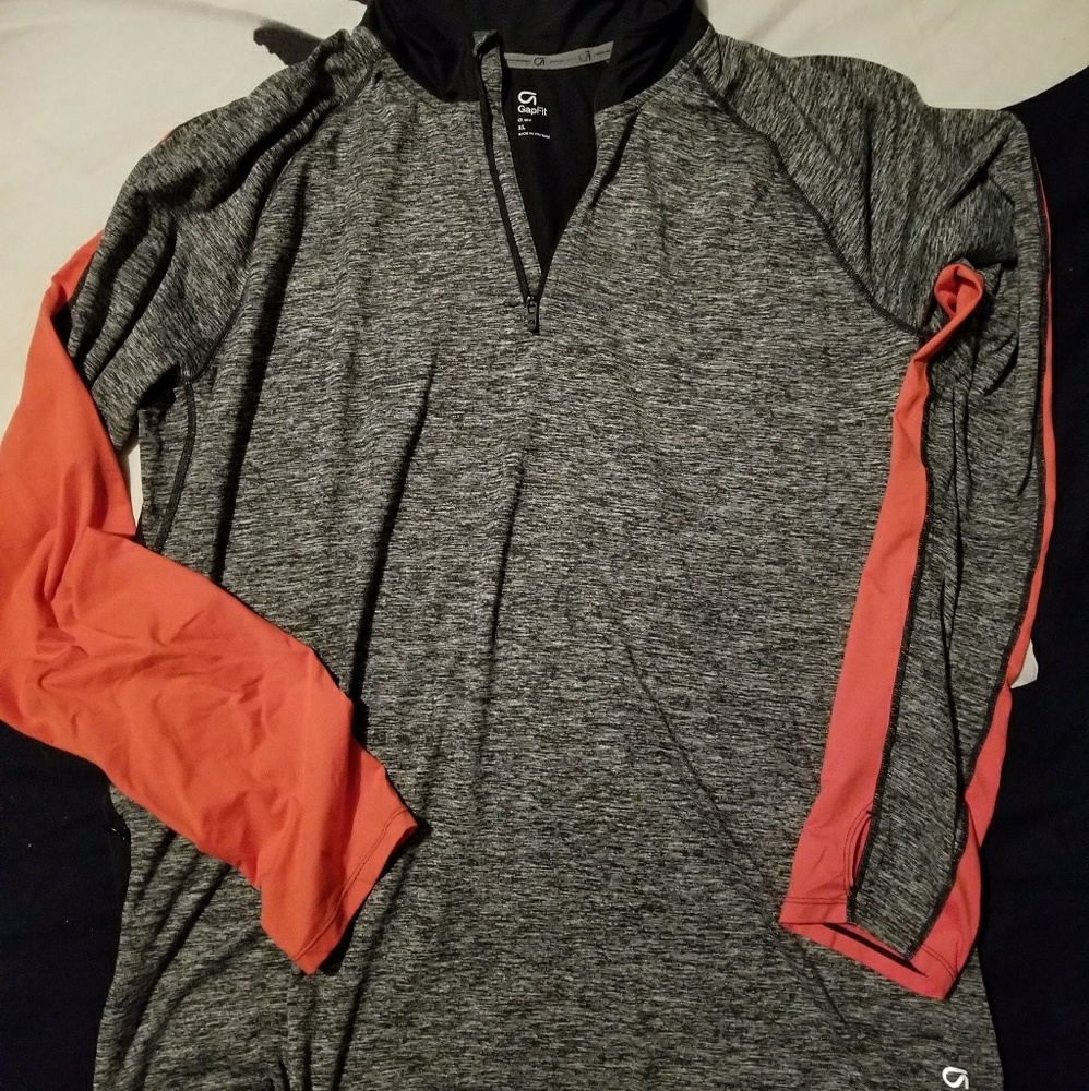 GapFit half-zip running top
